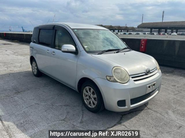 Used 2006 AT toyota sienta NCP81G Image[0]