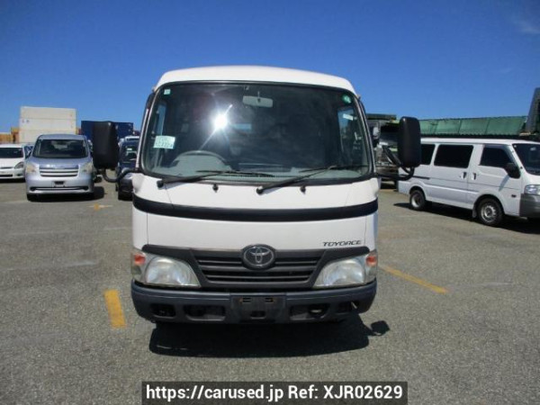 Used 2008 MT toyota toyoace-route-van XZU508V Image[1]