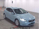 Volvo V40 MD4204T