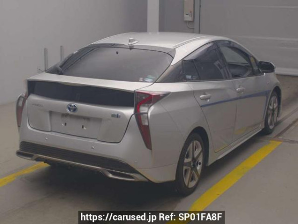 Used 2016 AT toyota prius ZVW51 Image[1]