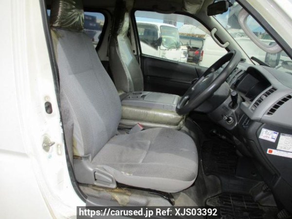 Used 2008 MT toyota hiace-van KDH201V Image[12]