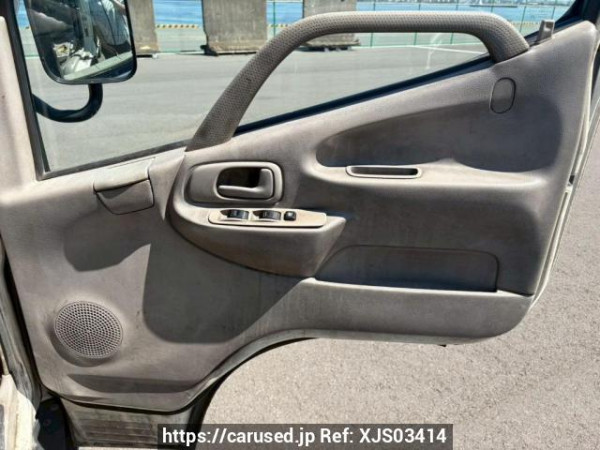 Used 2009 MT toyota dyna-truck XZU304 Image[15]