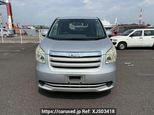 Used 2007 AT toyota noah ZRR70G Image[1]