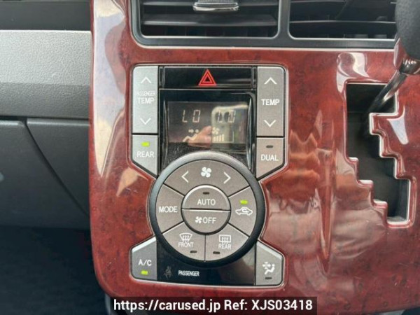 Used 2007 AT toyota noah ZRR70G Image[27]