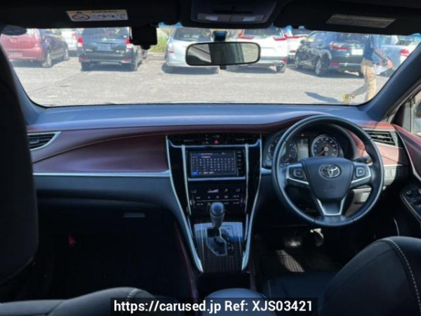 Used 2014 AT toyota harrier ZSU60W Image[16]