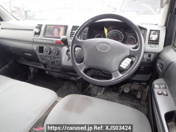 Used 2006 AT toyota hiace-van KDH205V Image[16]