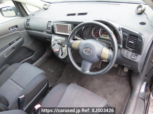 Used 2005 AT toyota wish ZNE10G Image[13]