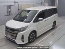 Toyota Noah ZRR80W