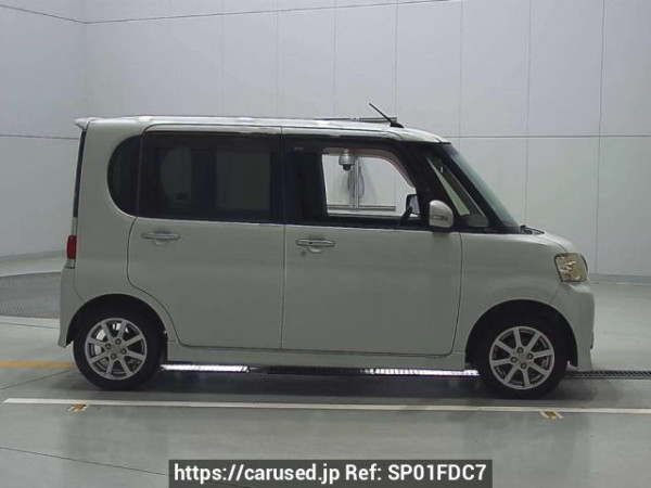 Used 2012 AT daihatsu tanto L375S Image[2]