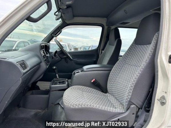 Used 1999 AT toyota hiace-wagon RZH111G Image[13]
