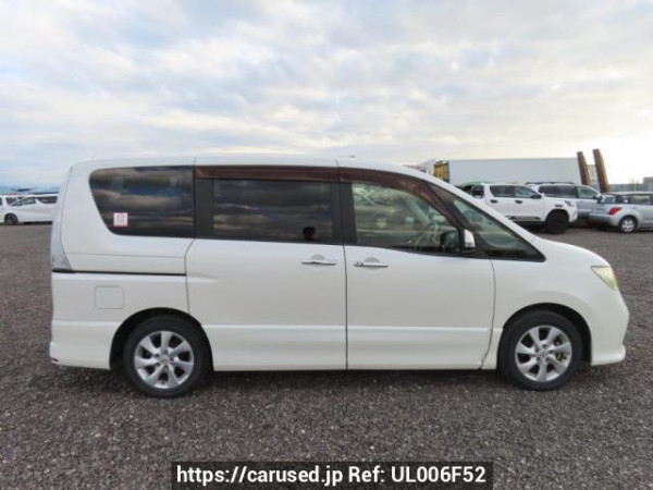 Used 2012 AT nissan serena FC26 Image[7]