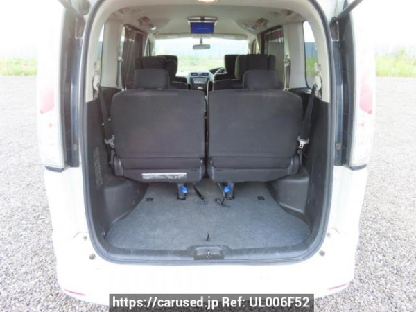 Used 2012 AT nissan serena FC26 Image[8]