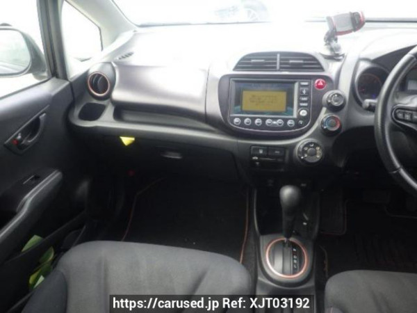Used 2010 AT honda fit GE6 Image[16]