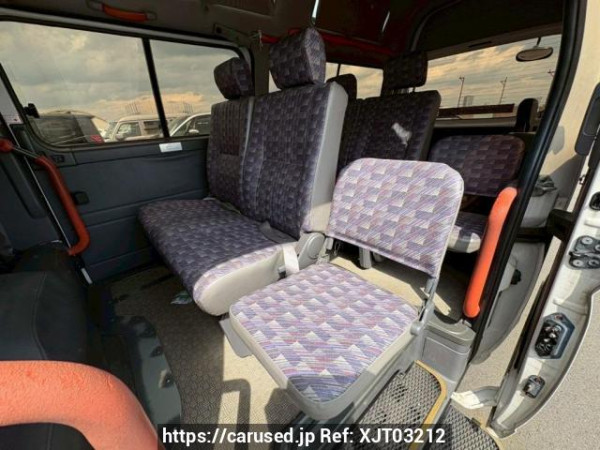 Used 2003 AT nissan caravan-bus DWMGE25 Image[17]