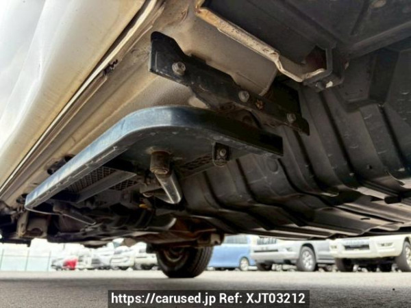 Used 2003 AT nissan caravan-bus DWMGE25 Image[37]