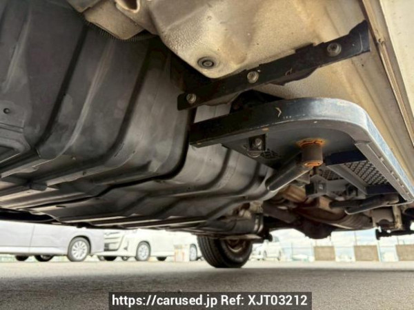 Used 2003 AT nissan caravan-bus DWMGE25 Image[38]