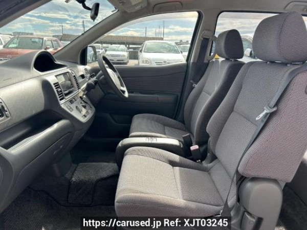 Used 2005 AT toyota raum NCZ20 Image[13]