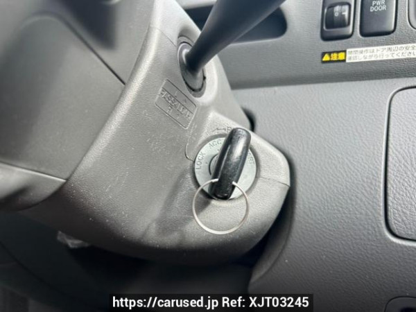 Used 2005 AT toyota raum NCZ20 Image[29]