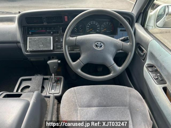 Used 2002 AT toyota hiace-van RZH112V Image[17]