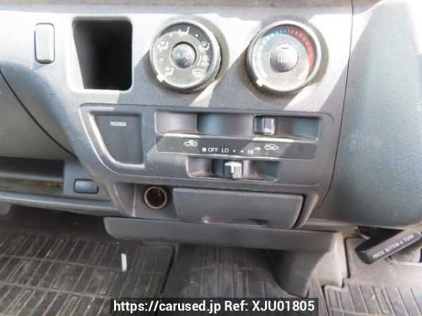 Used 2006 AT toyota hiace-van KDH205V Image[27]