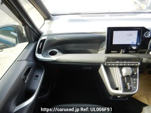 Used 2022 AT toyota noah MZRA90W Image[17]
