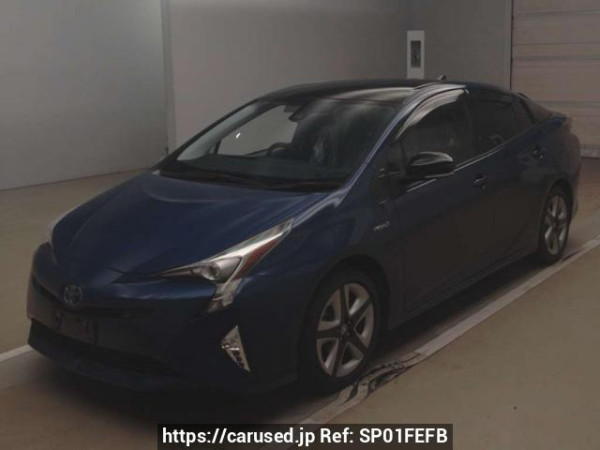 Used 2018 AT toyota prius ZVW50 Image[0]