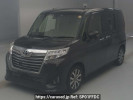 Toyota Roomy M900A