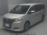 Used 2015 AT toyota esquire ZWR80G Image[0]