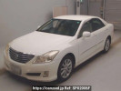 Toyota Crown GRS202