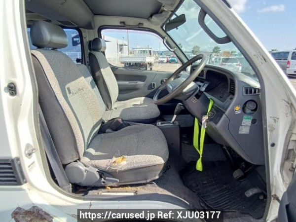Used 1997 AT toyota hiace-van RZH112V Image[13]
