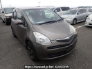 Toyota Ractis SCP100