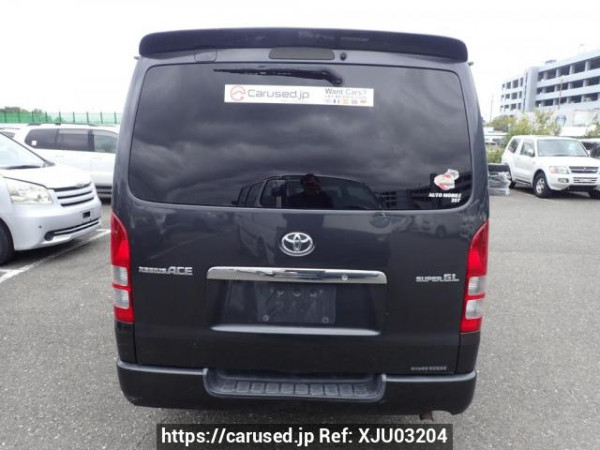 Used 2006 AT toyota regiusace-van KDH205V Image[4]