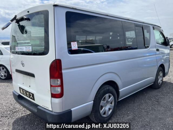 Used 2005 AT toyota regiusace-van KDH200V Image[6]