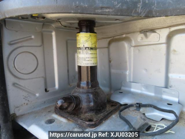 Used 2005 AT toyota regiusace-van KDH200V Image[42]