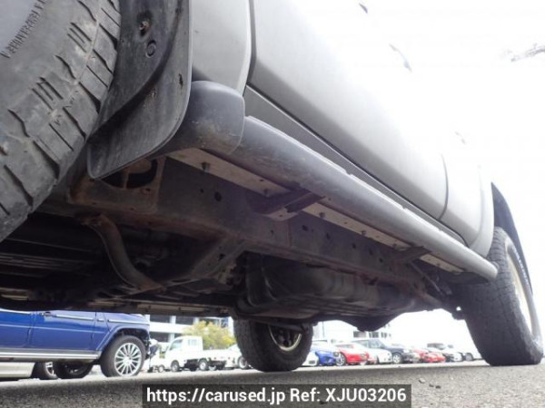 Used 2004 AT toyota hilux-surf RZN215W Image[28]