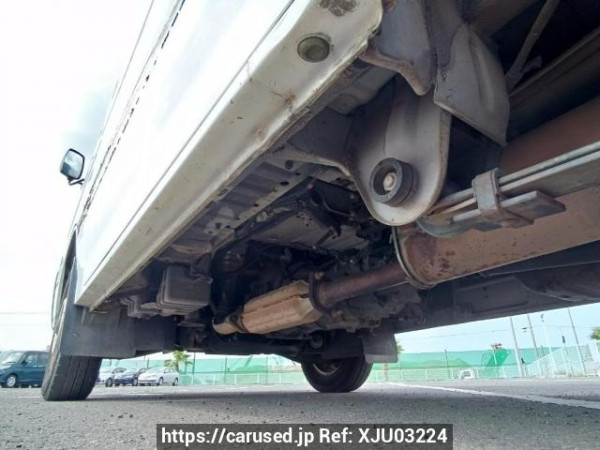 Used 2004 MT mazda bongo-van SK82V Image[32]