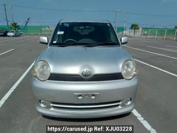 Used 2004 AT toyota sienta NCP81G Image[1]