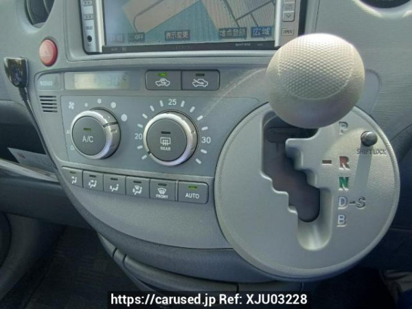 Used 2004 AT toyota sienta NCP81G Image[25]