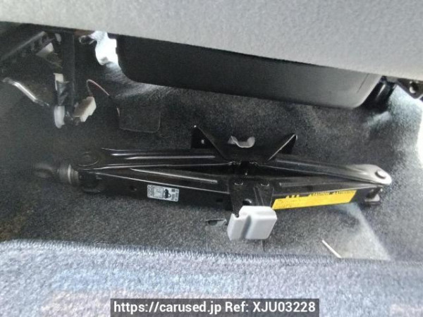 Used 2004 AT toyota sienta NCP81G Image[43]