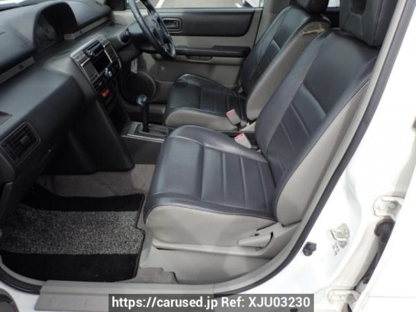 Used 2002 AT nissan x-trail NT30 Image[10]