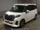 Toyota Roomy M900A