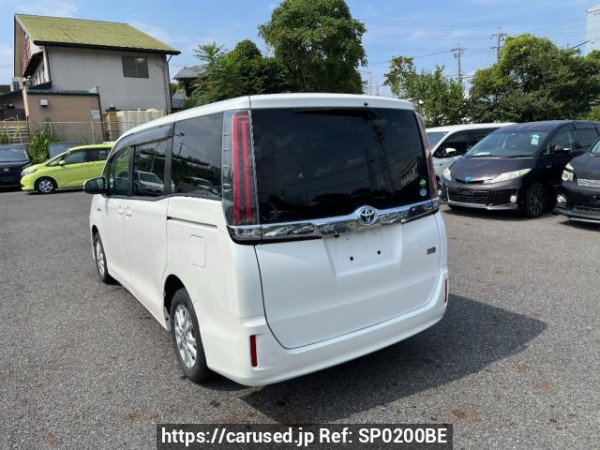 Used 2017 AT toyota noah ZWR80G Image[2]