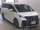 Toyota Vellfire TAHA40W