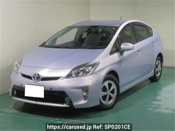 Used 2013 AT toyota prius ZVW30 Image[0]