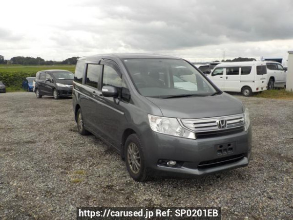Used 2010 AT honda step-wgn RK2 Image[0]