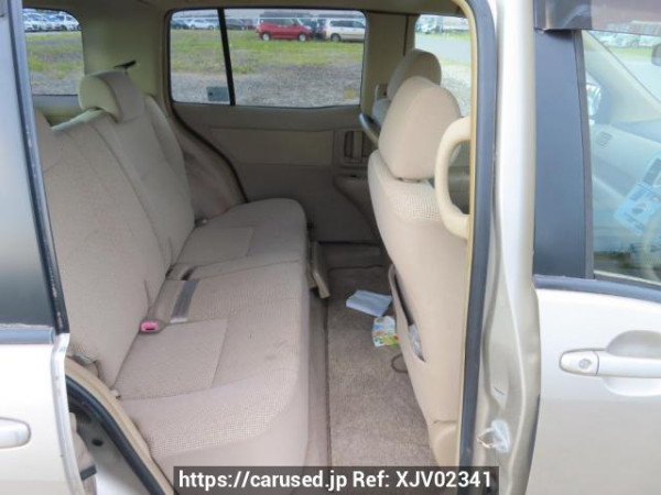Used 2004 AT toyota raum NCZ20 Image[15]