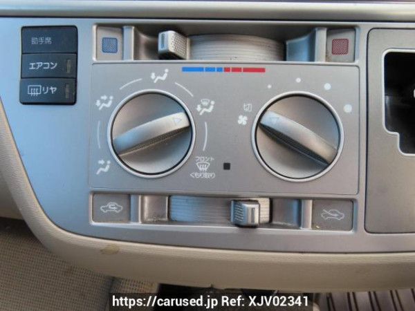Used 2004 AT toyota raum NCZ20 Image[28]
