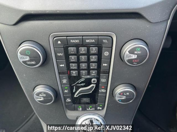 Used 2015 AT volvo v40 MB4164T Image[26]