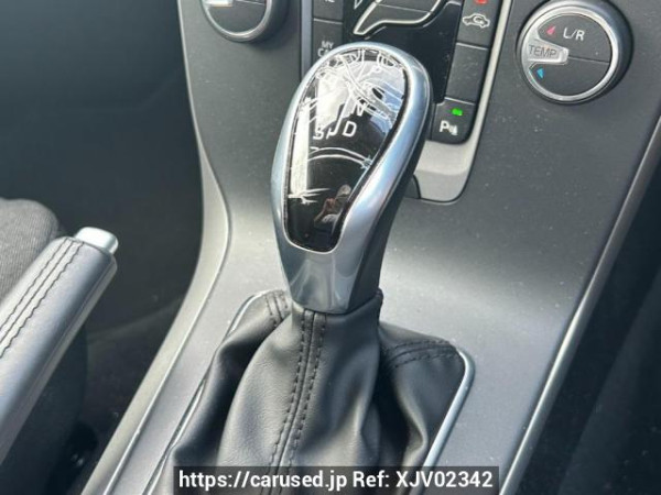 Used 2015 AT volvo v40 MB4164T Image[27]