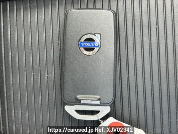 Used 2015 AT volvo v40 MB4164T Image[30]